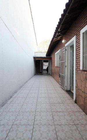 Casa à venda com 144m², 2 quartos e 3 vagasQuintal
