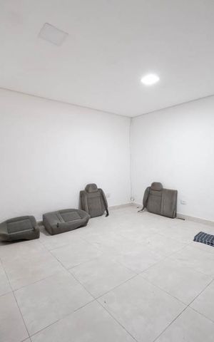 Casa à venda com 144m², 2 quartos e 3 vagasSala