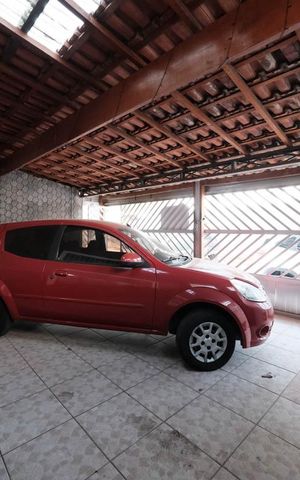Casa à venda com 144m², 2 quartos e 3 vagasGaragem