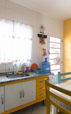 Casa à venda com 72m², 2 quartos e 1 vaga Casa à venda com 72m², 2 quartos e 1 vagaCozinha