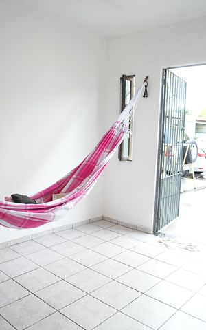 Casa de condomínio para alugar com 80m², 4 quartos e 1 vagaVaranda