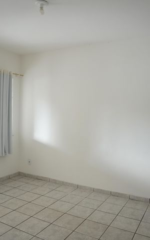 Casa de condomínio para alugar com 80m², 4 quartos e 1 vagaSala