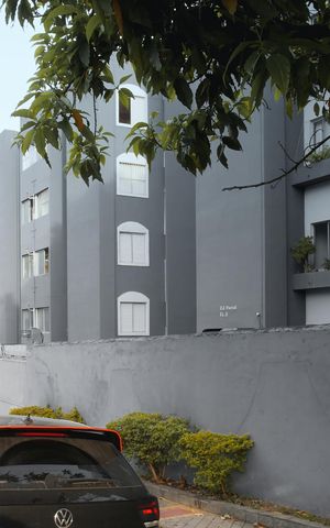 Apartamento à venda com 69m², 2 quartos e 1 vaga Apartamento à venda com 69m², 2 quartos e 1 vagaFachada