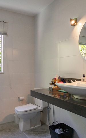 Casa de condomínio à venda com 343m², 5 quartos e 2 vagasBanheiro da Suíte 1