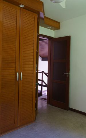 Casa de condomínio à venda com 343m², 5 quartos e 2 vagasSuíte 3