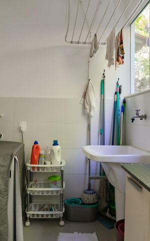 Casa de condomínio à venda com 343m², 5 quartos e 2 vagasÁrea de Serviço