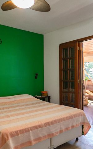Casa de condomínio à venda com 343m², 5 quartos e 2 vagasSuíte 1