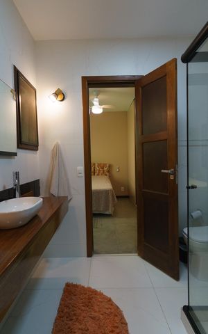 Casa de condomínio à venda com 343m², 5 quartos e 2 vagasBanheiro da Suíte 3