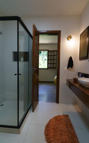 Casa de condomínio à venda com 343m², 5 quartos e 2 vagasBanheiro da Suíte 2