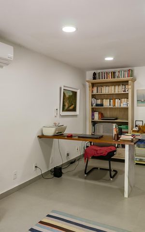 Casa de condomínio à venda com 343m², 5 quartos e 2 vagasQuarto 