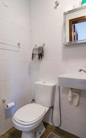 Casa de condomínio à venda com 343m², 5 quartos e 2 vagasBanheiro da Suíte 4