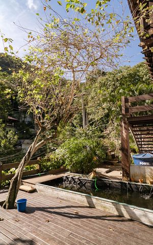 Casa de condomínio à venda com 343m², 5 quartos e 2 vagasQuintal