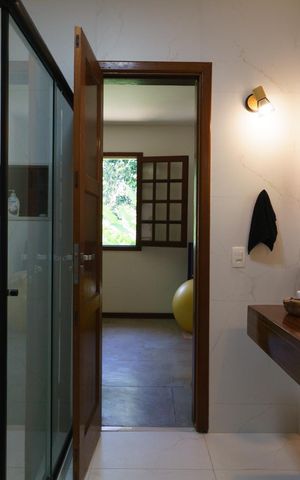 Casa de condomínio à venda com 343m², 5 quartos e 2 vagasBanheiro da Suíte 2