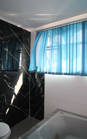 Apartamento à venda com 750m², 3 quartos e 6 vagasQuarto 3 - Banheiro