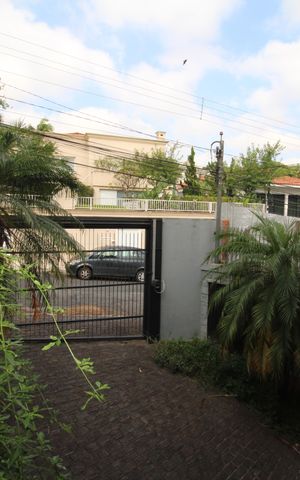 Apartamento à venda com 750m², 3 quartos e 6 vagasGaragem