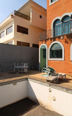 Apartamento à venda com 750m², 3 quartos e 6 vagasÁrea Comum