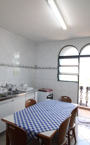 Apartamento à venda com 750m², 3 quartos e 6 vagasCozinha