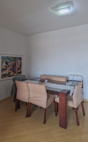 Apartamento à venda com 110m², 3 quartos e 2 vagas Apartamento à venda com 110m², 3 quartos e 2 vagasSala