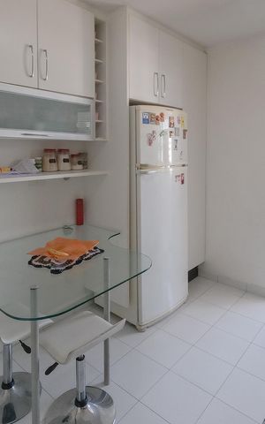 Apartamento à venda com 110m², 3 quartos e 2 vagas Apartamento à venda com 110m², 3 quartos e 2 vagasCozinha