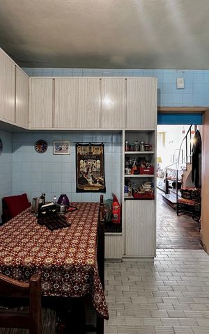 Casa à venda com 128m², 3 quartos e 1 vaga Casa à venda com 128m², 3 quartos e 1 vagaCozinha