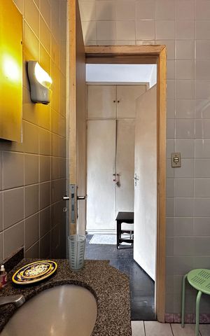 Casa à venda com 128m², 3 quartos e 1 vaga Casa à venda com 128m², 3 quartos e 1 vagaBanheiro Suíte