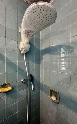 Casa à venda com 128m², 3 quartos e 1 vaga Casa à venda com 128m², 3 quartos e 1 vagaBanheiro Social