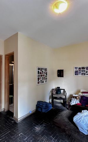 Casa à venda com 128m², 3 quartos e 1 vaga Casa à venda com 128m², 3 quartos e 1 vagaSuíte