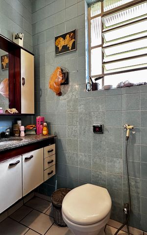 Casa à venda com 128m², 3 quartos e 1 vaga Casa à venda com 128m², 3 quartos e 1 vagaBanheiro Social