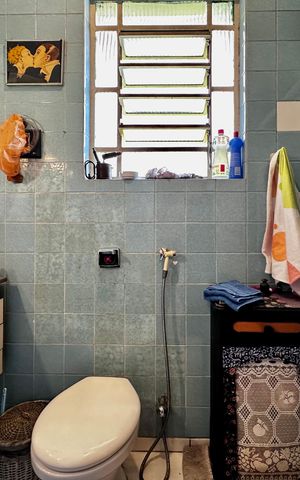 Casa à venda com 128m², 3 quartos e 1 vaga Casa à venda com 128m², 3 quartos e 1 vagaBanheiro Social