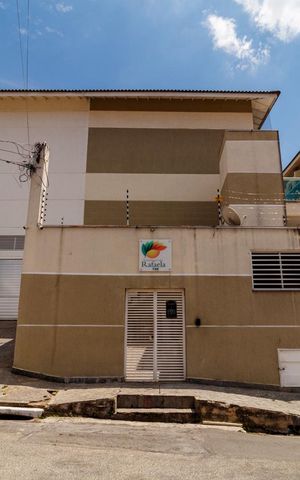 Casa de condomínio à venda com 100m², 3 quartos e 2 vagas Casa de condomínio à venda com 100m², 3 quartos e 2 vagasFachada