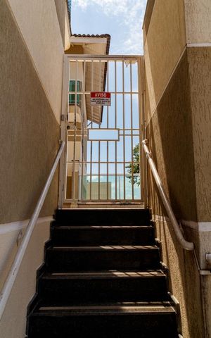 Casa de condomínio à venda com 100m², 3 quartos e 2 vagas Casa de condomínio à venda com 100m², 3 quartos e 2 vagasÁrea comum