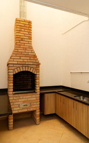 Casa de condomínio à venda com 100m², 3 quartos e 2 vagas Casa de condomínio à venda com 100m², 3 quartos e 2 vagasÁrea de Serviço e Lazer