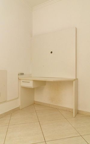 Casa de condomínio à venda com 100m², 3 quartos e 2 vagas Casa de condomínio à venda com 100m², 3 quartos e 2 vagasQuarto
