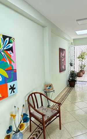 Casa à venda com 200m², 3 quartos e 3 vagas Casa à venda com 200m², 3 quartos e 3 vagasQuintal