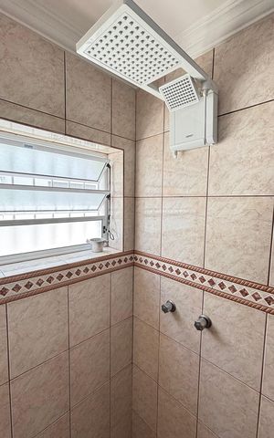 Casa à venda com 200m², 3 quartos e 3 vagas Casa à venda com 200m², 3 quartos e 3 vagasBanheiro da Suíte