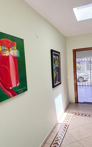 Casa à venda com 200m², 3 quartos e 3 vagas Casa à venda com 200m², 3 quartos e 3 vagasQuintal