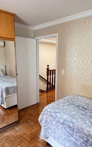 Casa à venda com 200m², 3 quartos e 3 vagas Casa à venda com 200m², 3 quartos e 3 vagasQuarto 1