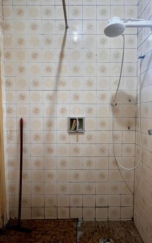 Casa à venda com 300m², 3 quartos e 3 vagasBanheiro