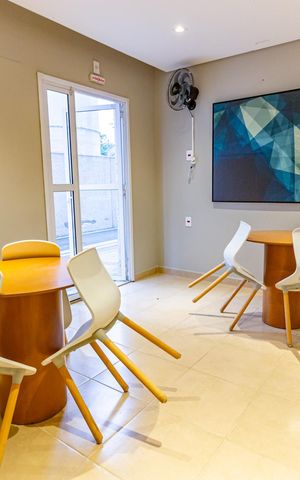 Apartamento à venda com 42m², 2 quartos e sem vagaÁrea comum - Salão de festas