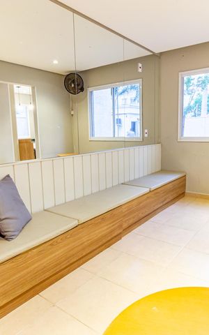 Apartamento à venda com 42m², 2 quartos e sem vagaÁrea comum - Salão de festas