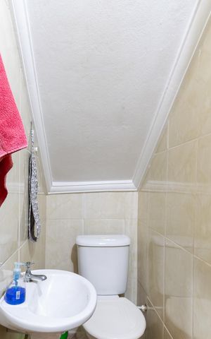 Casa para alugar com 106m², 2 quartos e 1 vaga Casa para alugar com 106m², 2 quartos e 1 vagaLavabo