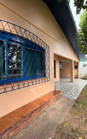 Casa à venda com 240m², 3 quartos e 1 vaga Casa à venda com 240m², 3 quartos e 1 vagaQuintal