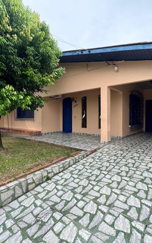 Casa à venda com 240m², 3 quartos e 1 vaga Casa à venda com 240m², 3 quartos e 1 vagaQuintal