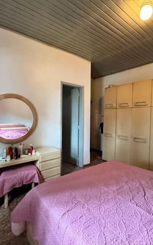 Casa à venda com 240m², 3 quartos e 1 vaga Casa à venda com 240m², 3 quartos e 1 vagaQuarto