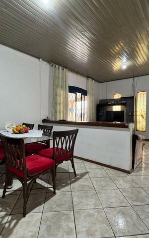 Casa à venda com 240m², 3 quartos e 1 vaga Casa à venda com 240m², 3 quartos e 1 vagaSala de Jantar