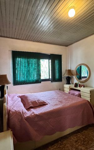 Casa à venda com 240m², 3 quartos e 1 vaga Casa à venda com 240m², 3 quartos e 1 vagaQuarto