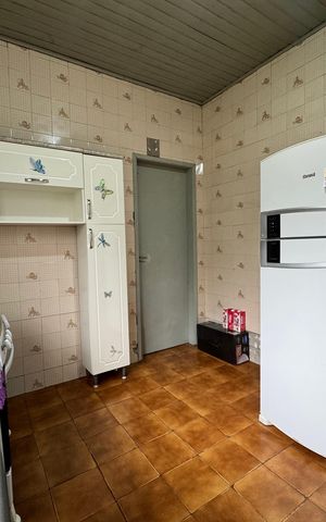Casa à venda com 240m², 3 quartos e 1 vaga Casa à venda com 240m², 3 quartos e 1 vagaCozinha