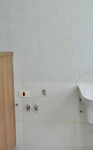 Casa à venda com 190m², 3 quartos e 3 vagas Casa à venda com 190m², 3 quartos e 3 vagasÁrea de Serviço