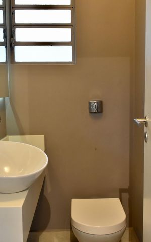 Casa à venda com 190m², 3 quartos e 3 vagas Casa à venda com 190m², 3 quartos e 3 vagasLavabo