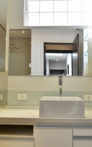 Casa à venda com 190m², 3 quartos e 3 vagas Casa à venda com 190m², 3 quartos e 3 vagasBanheiro da Suíte